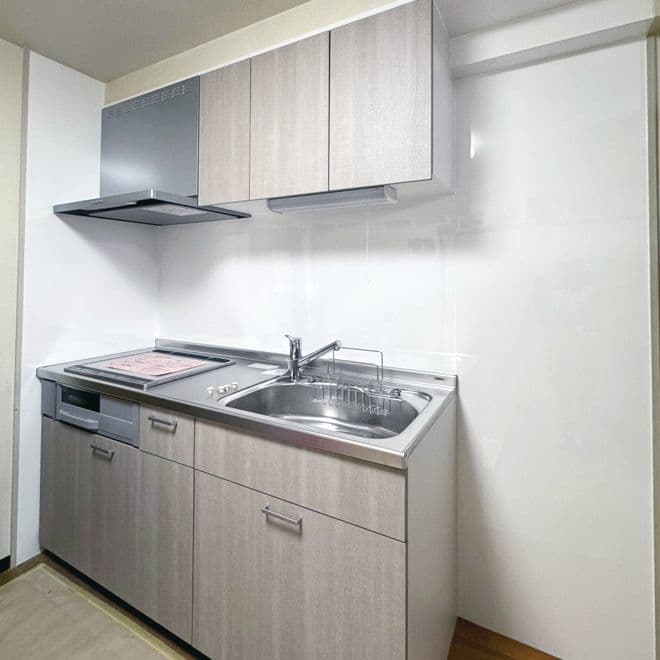 アパートキッチン：福島県郡山市の住宅リフォームは株式会社イナズマへ